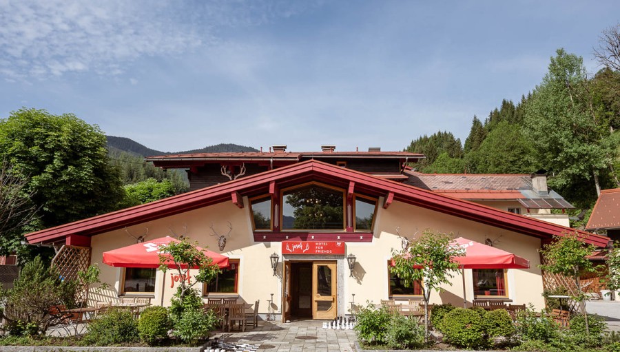 Hotel Josef im Sommer
